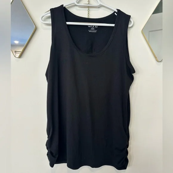 Black Tank - Picture 2 of 4